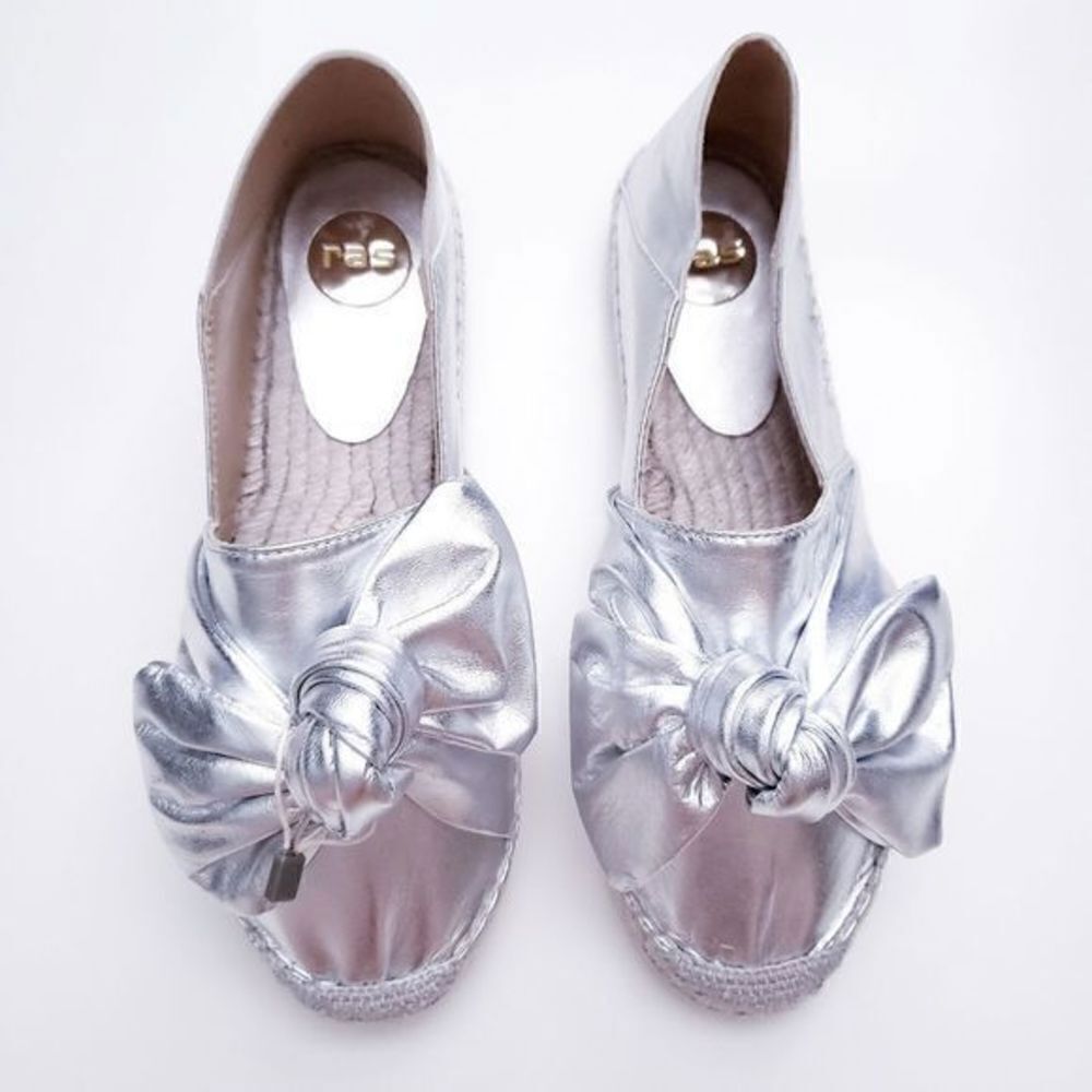 ‎Anthropologie X Ras Metallic Silver Bow Espadrilles